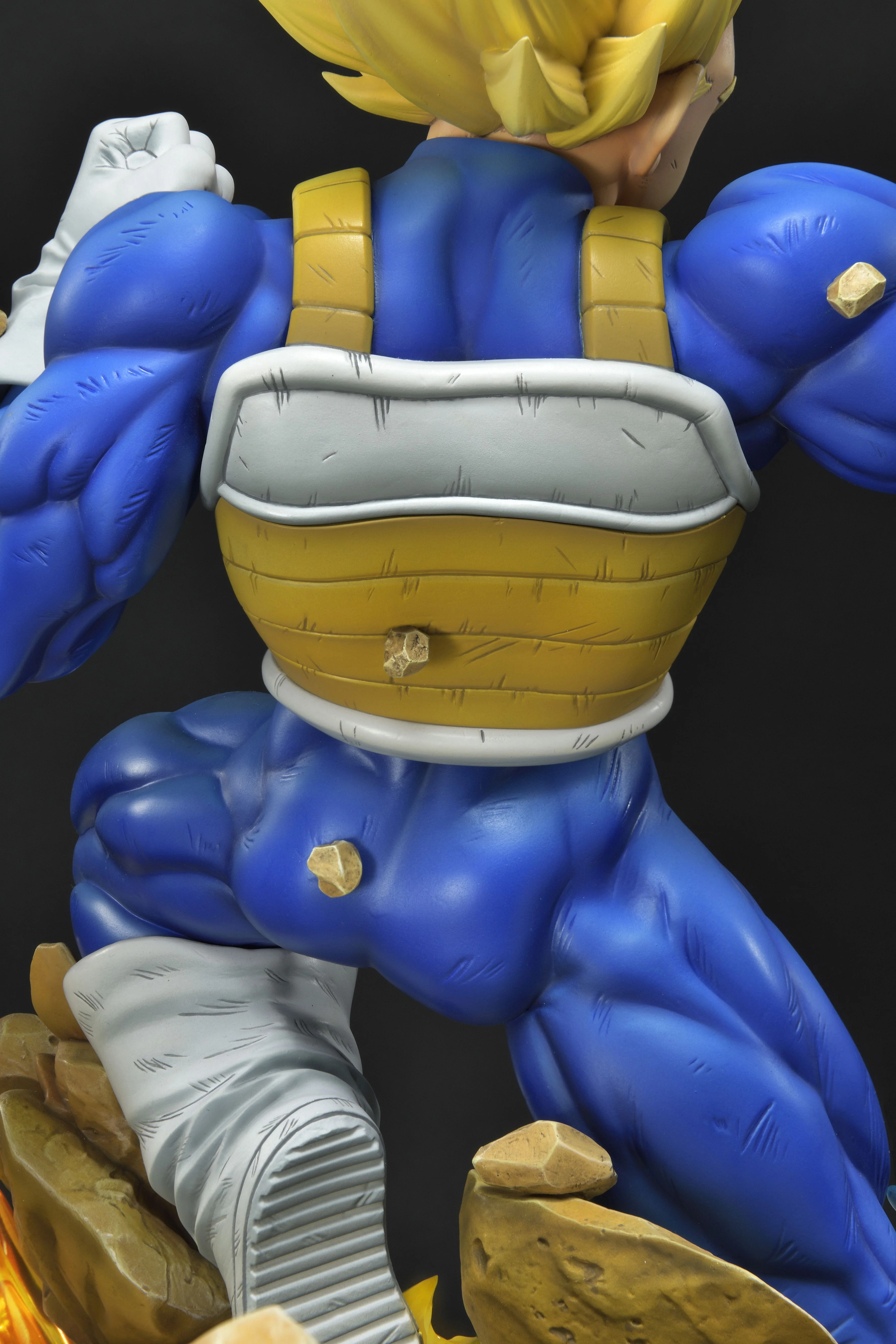 PRIME1STUDIO x MegaHouse Mega Premium Masterline - Dragon Ball Z: Vegeta (Super Saiyan) - Image 14