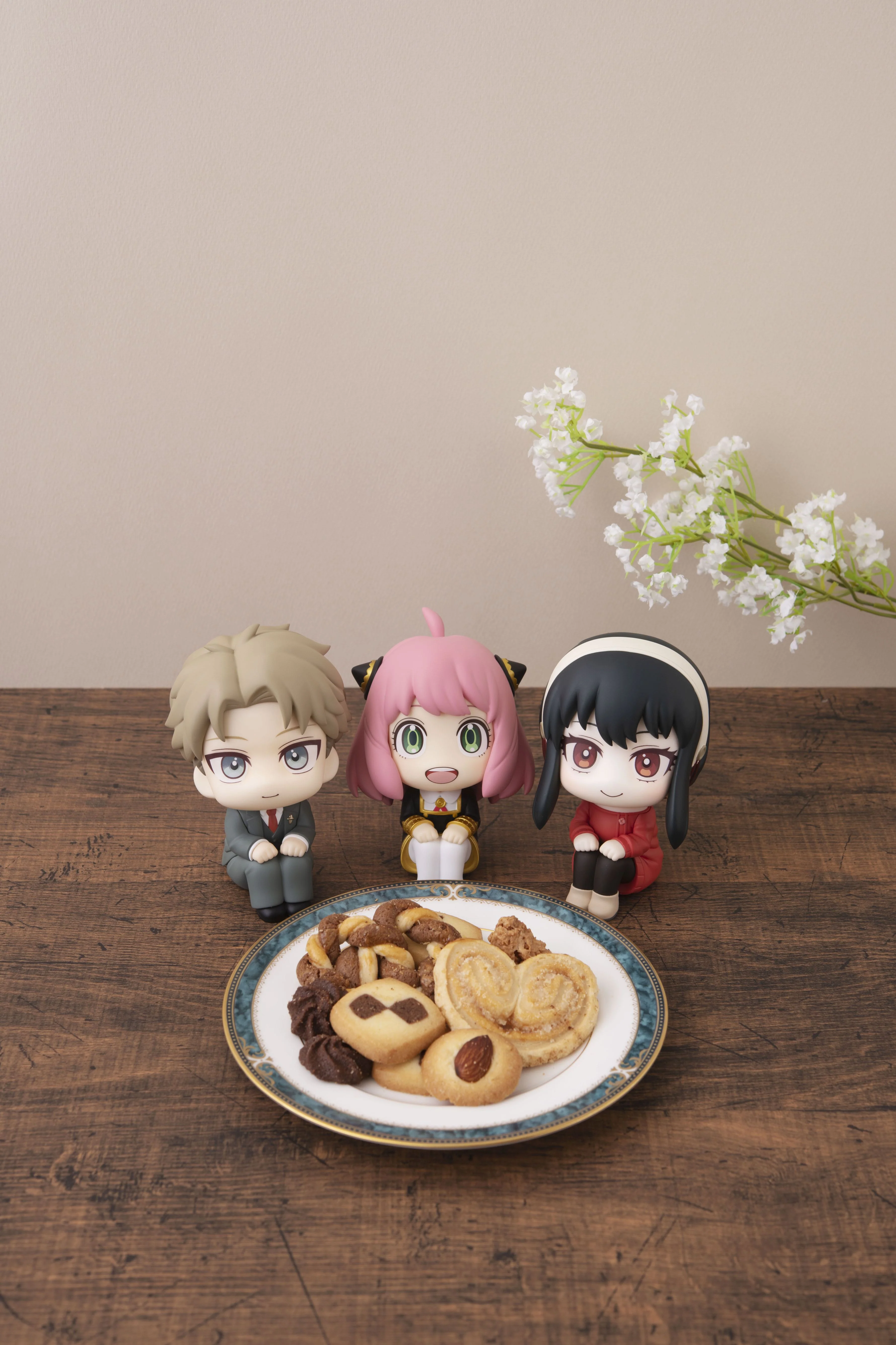 Lookup: SPY×FAMILY - Loid Forger - Image 13