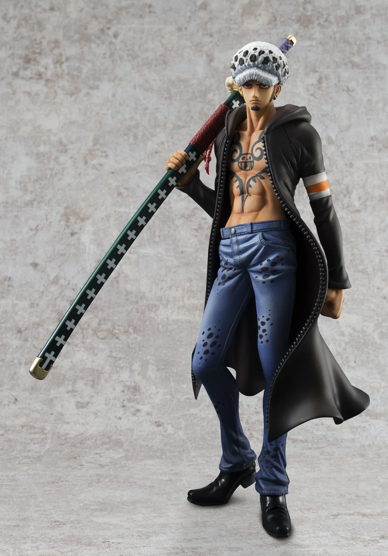 ONE PIECE “Sailing Again” Trafalgar Law Ver. 2 (encore resale) - Image 5