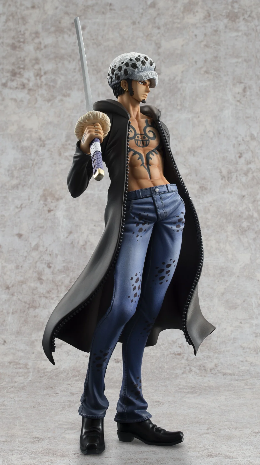 ONE PIECE “Sailing Again” Trafalgar Law Ver. 2 (encore resale) - Image 8