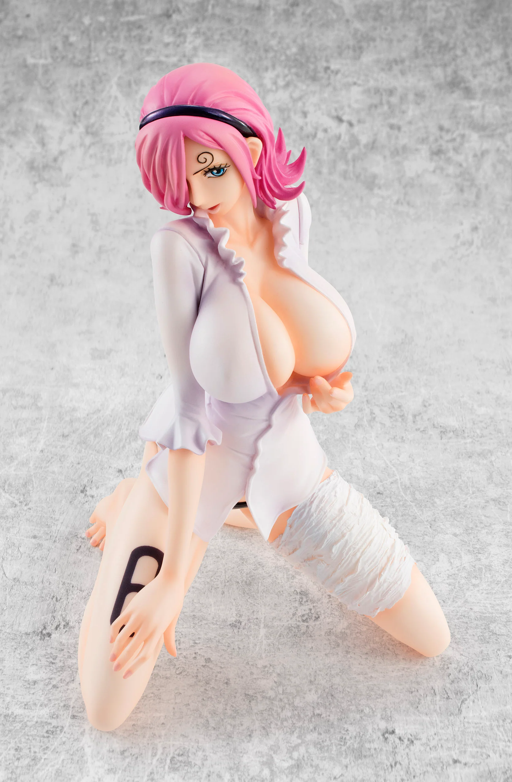 Portrait.Of.Pirates ONE PIECE "LIMITED EDITION" Vinsmoke Reiju Ver.02 - Image 3