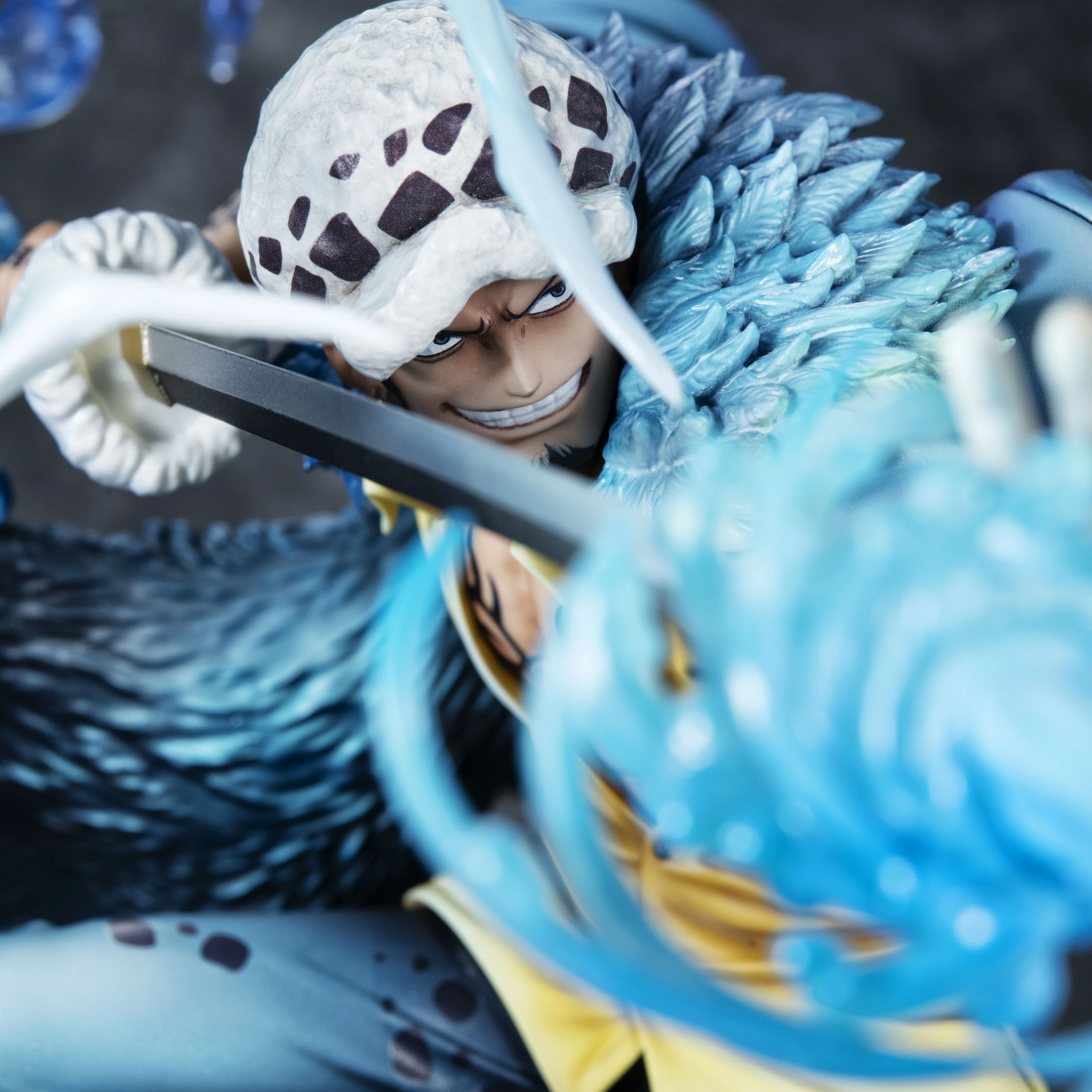 Portrait.Of.Pirates ONE PIECE "WA-MAXIMUM”: "Surgeon of Death" Trafalgar Law [Awakened] - Image 15