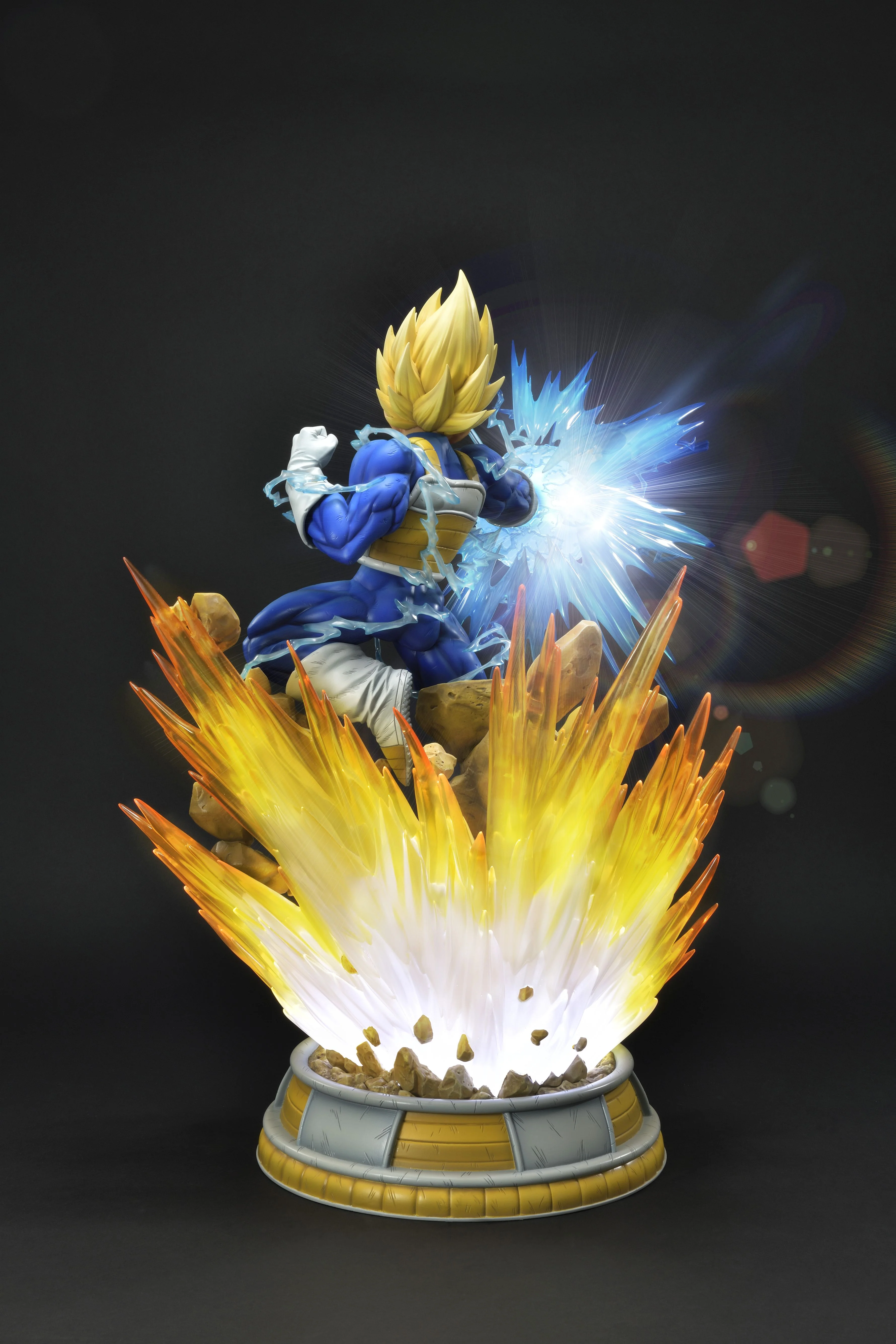 PRIME1STUDIO x MegaHouse Mega Premium Masterline - Dragon Ball Z: Vegeta (Super Saiyan) DX - Image 5
