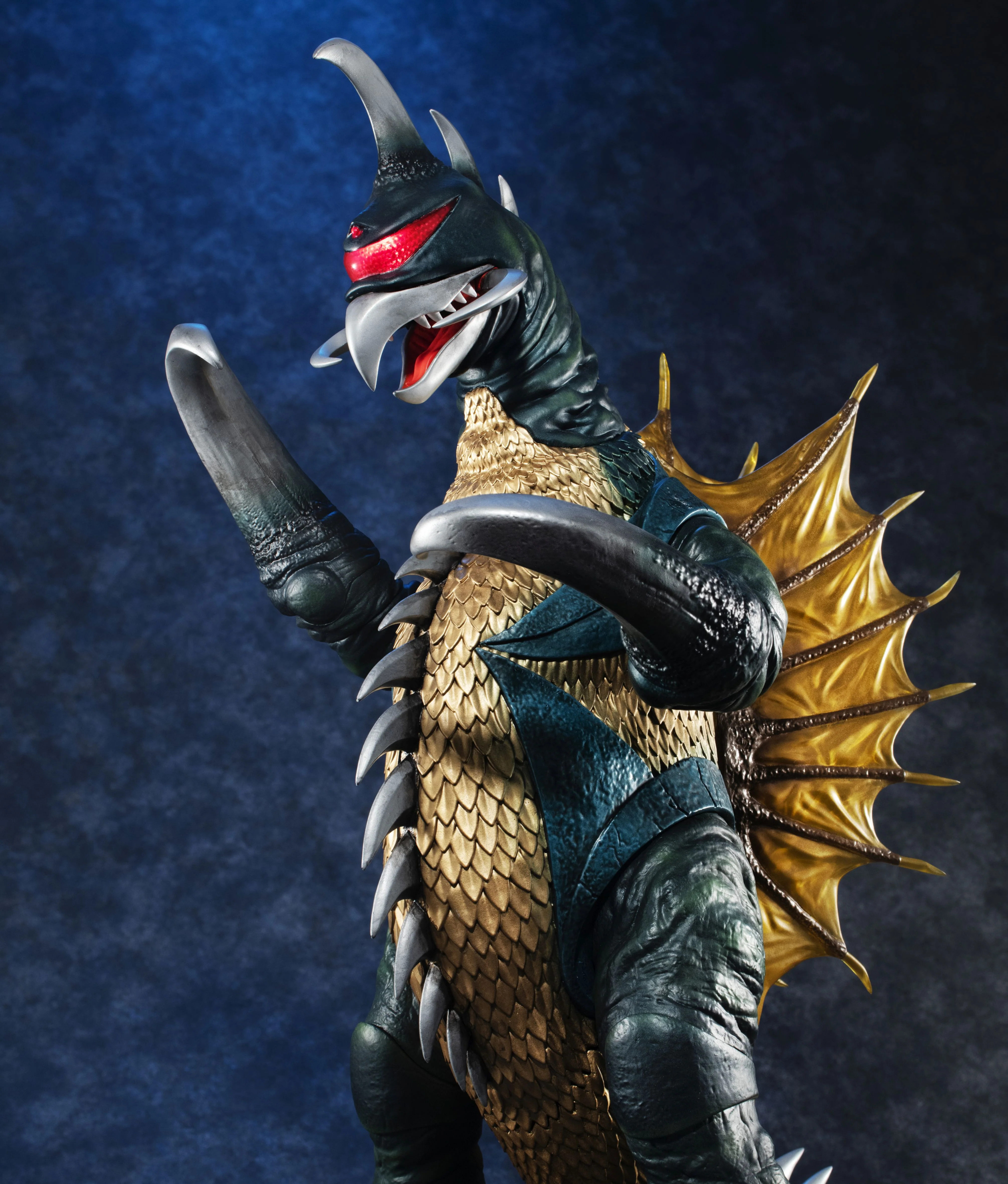 Ultimate Article Monsters: Gigan (1972) - Image 7